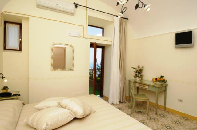Locanda Degli Dei ปรายาโน ภายนอก รูปภาพ